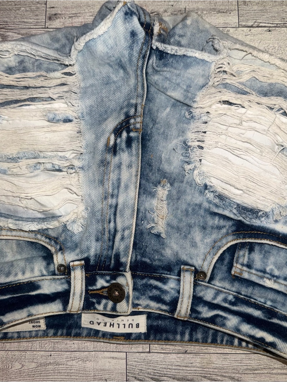 Bullhead Men's Light Blue Ripped Skinny Jeans